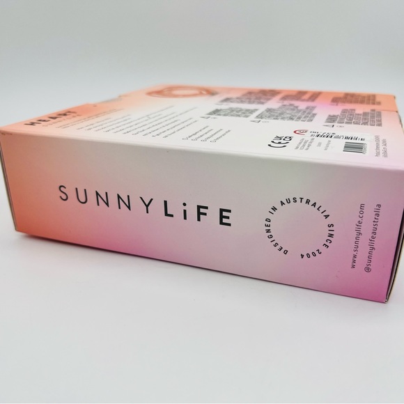 Sunny Life Heart Mini Float Ring - Picture 4 of 5